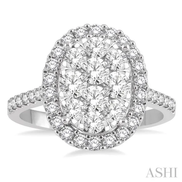 1 1/2 Ctw Oval Shape Diamond Lovebright Ring in 14K White Gold