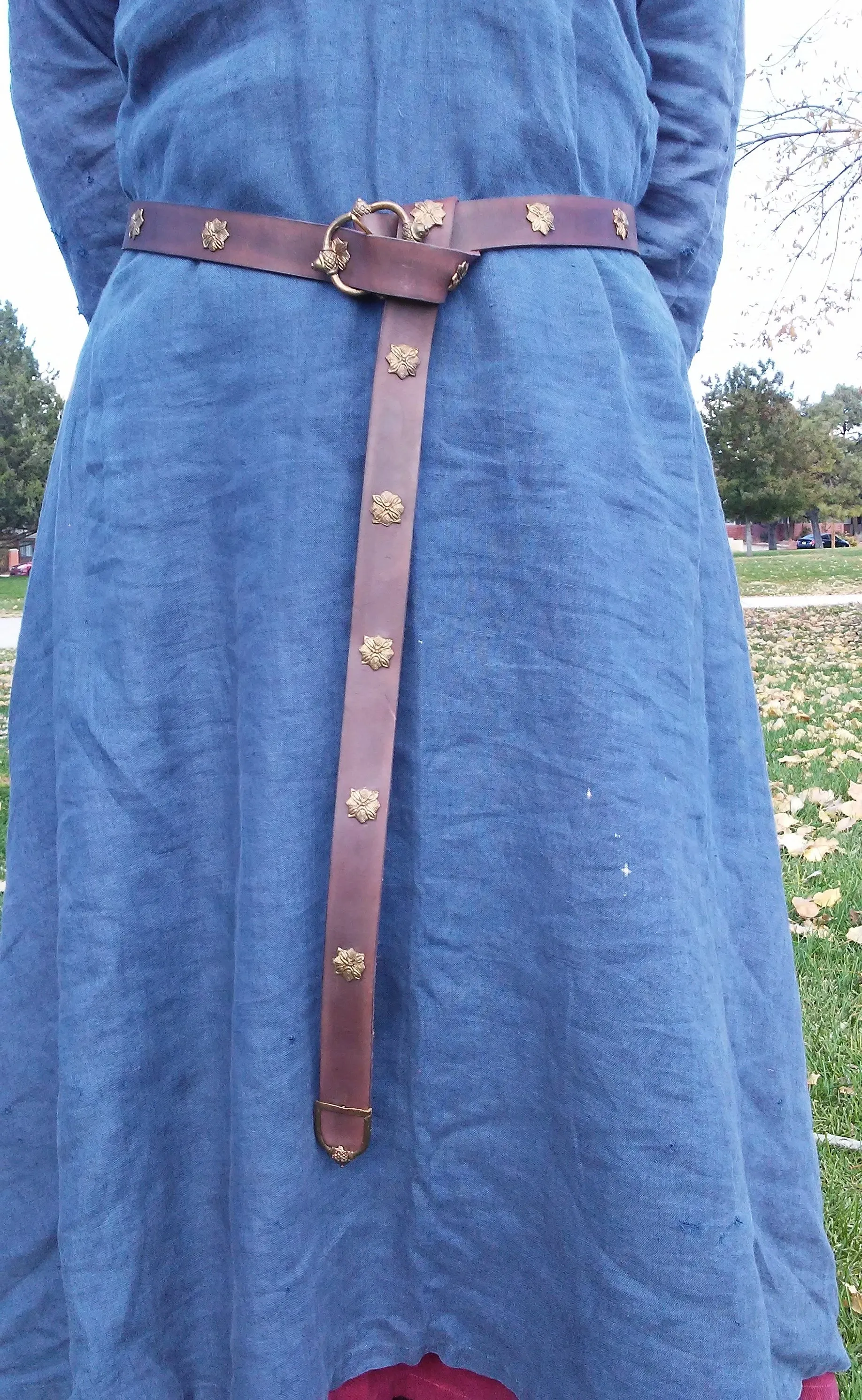 16th Century Acorn Belt, Brown - FB192