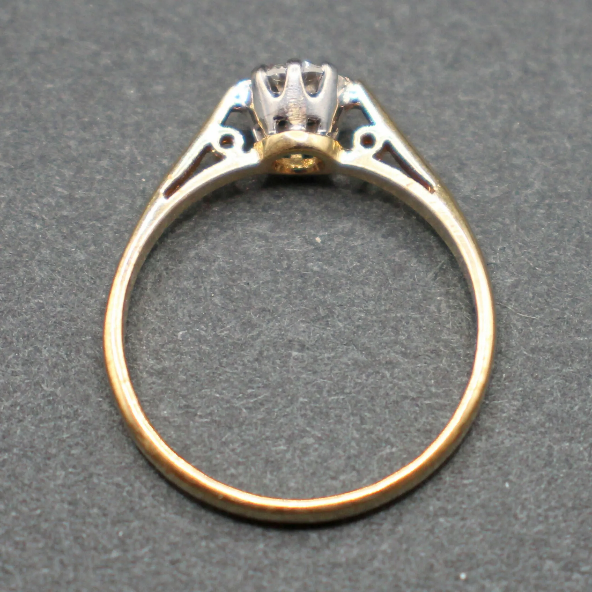 18ct gold diamond solitaire
