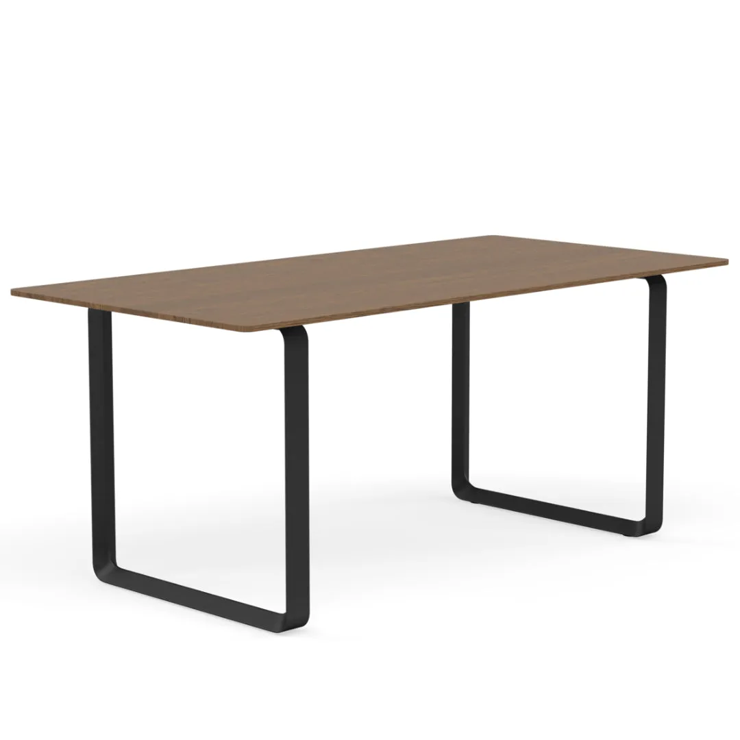 70/70 Table 170 x 85