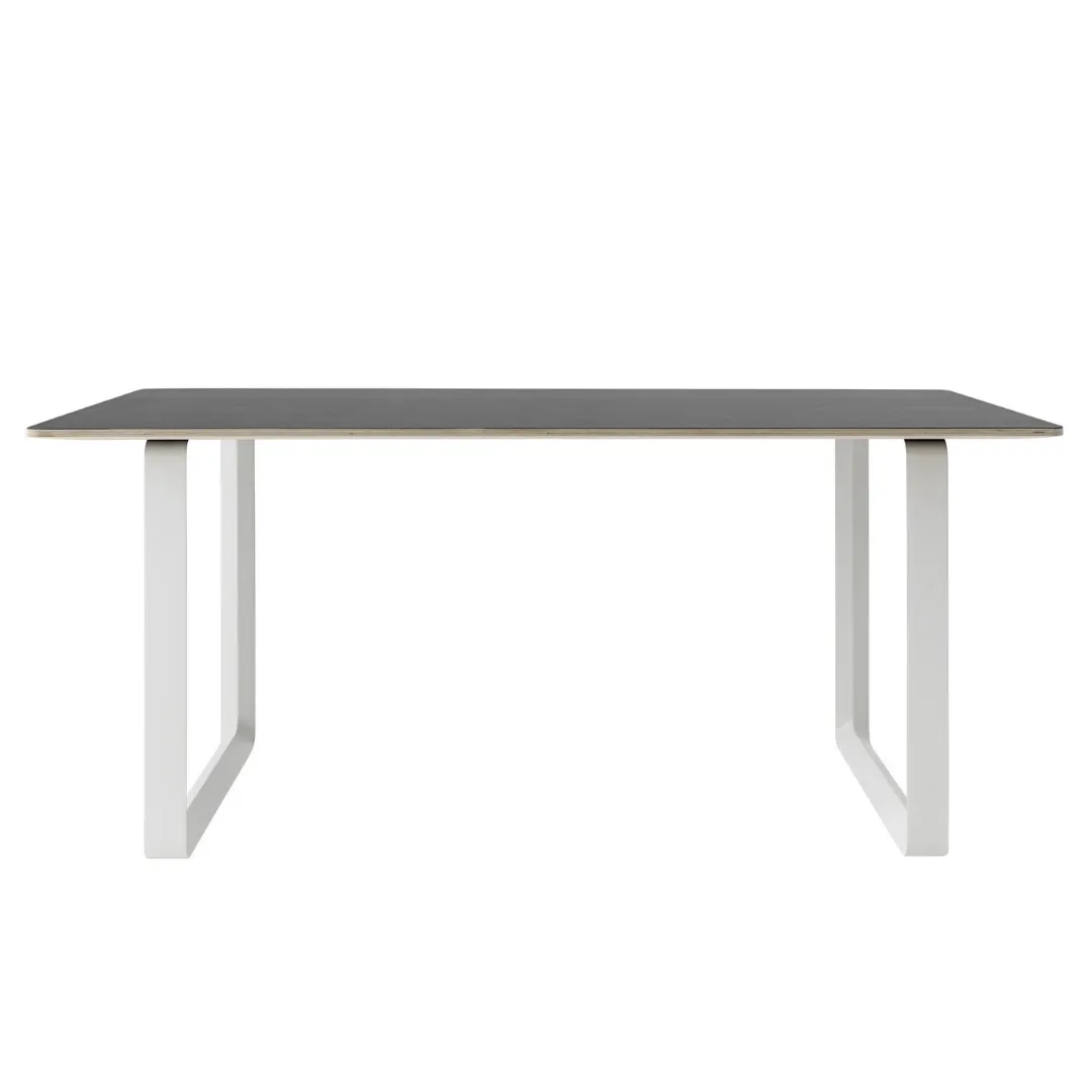 70/70 Table 170 x 85