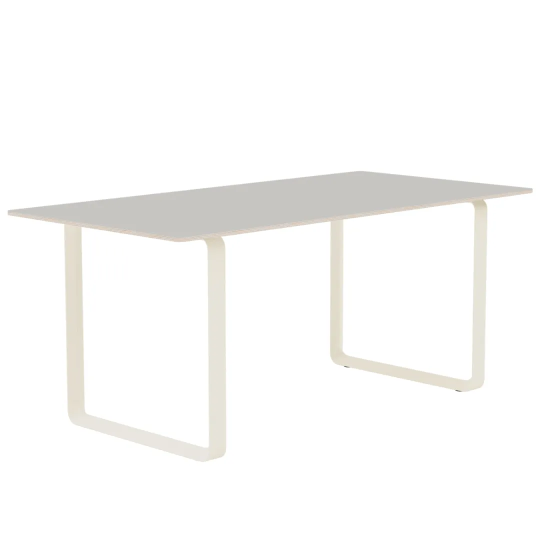 70/70 Table 170 x 85