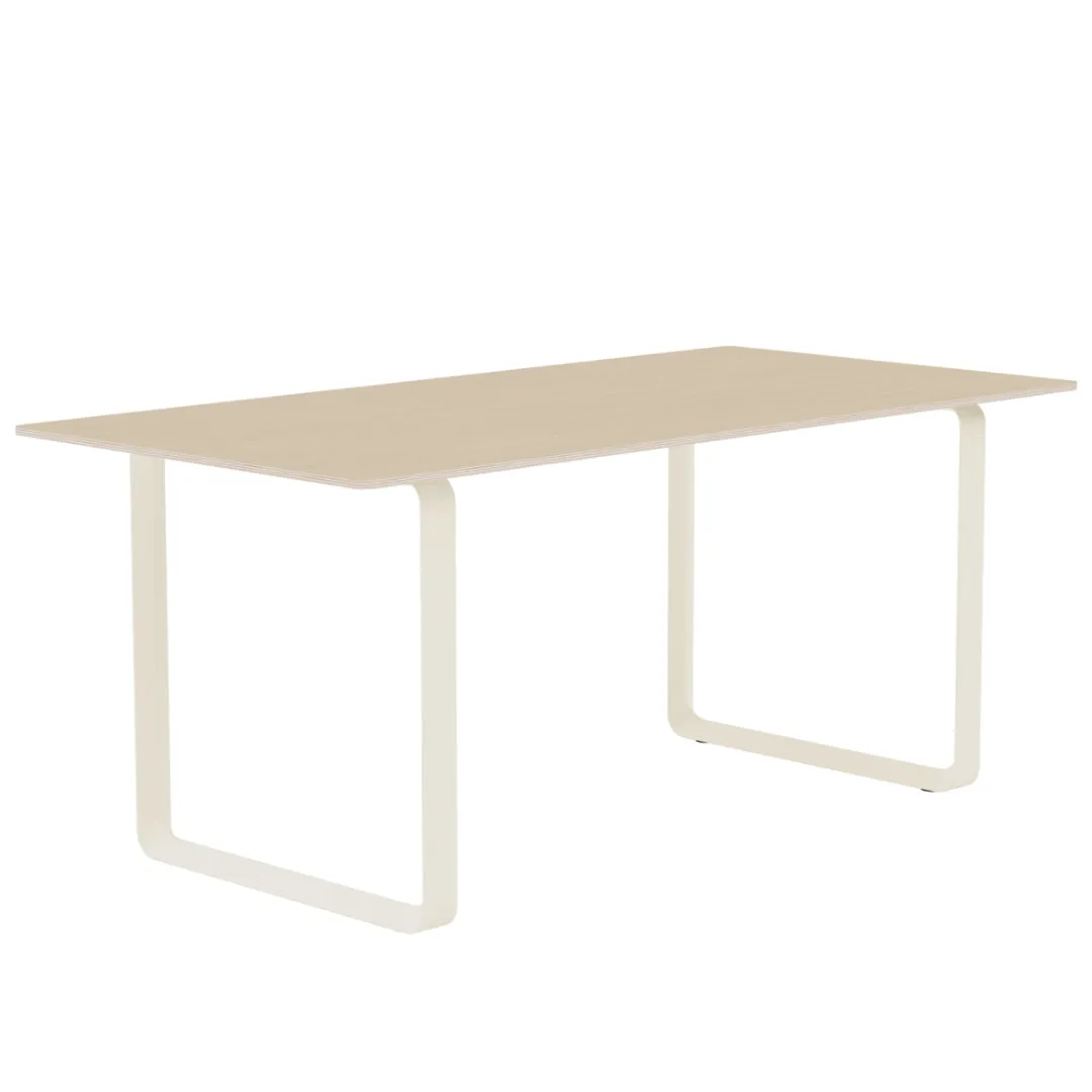70/70 Table 170 x 85