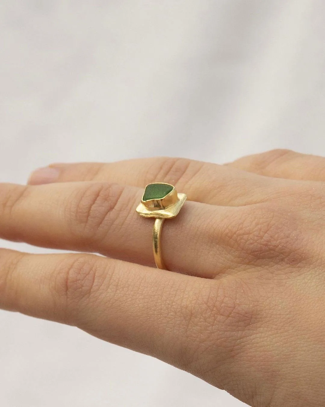 Adaleda ring