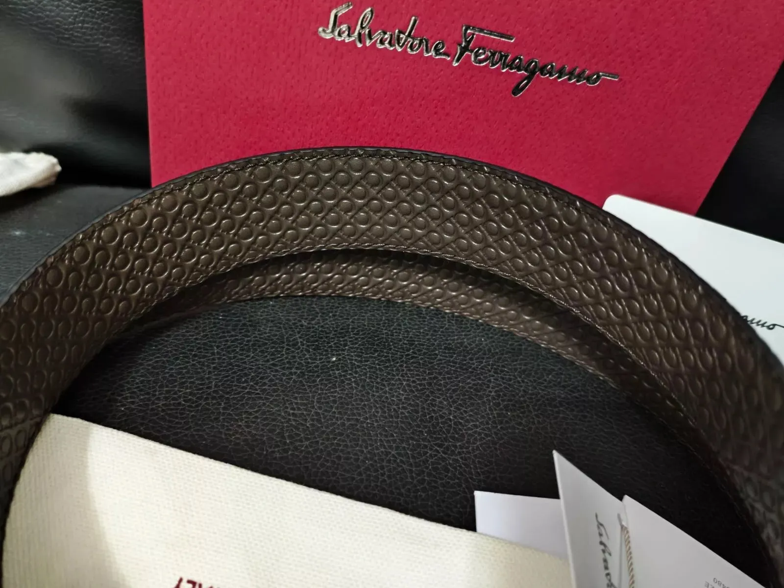 Authentic Salvatore Ferragamo leather belt Double sided belt
