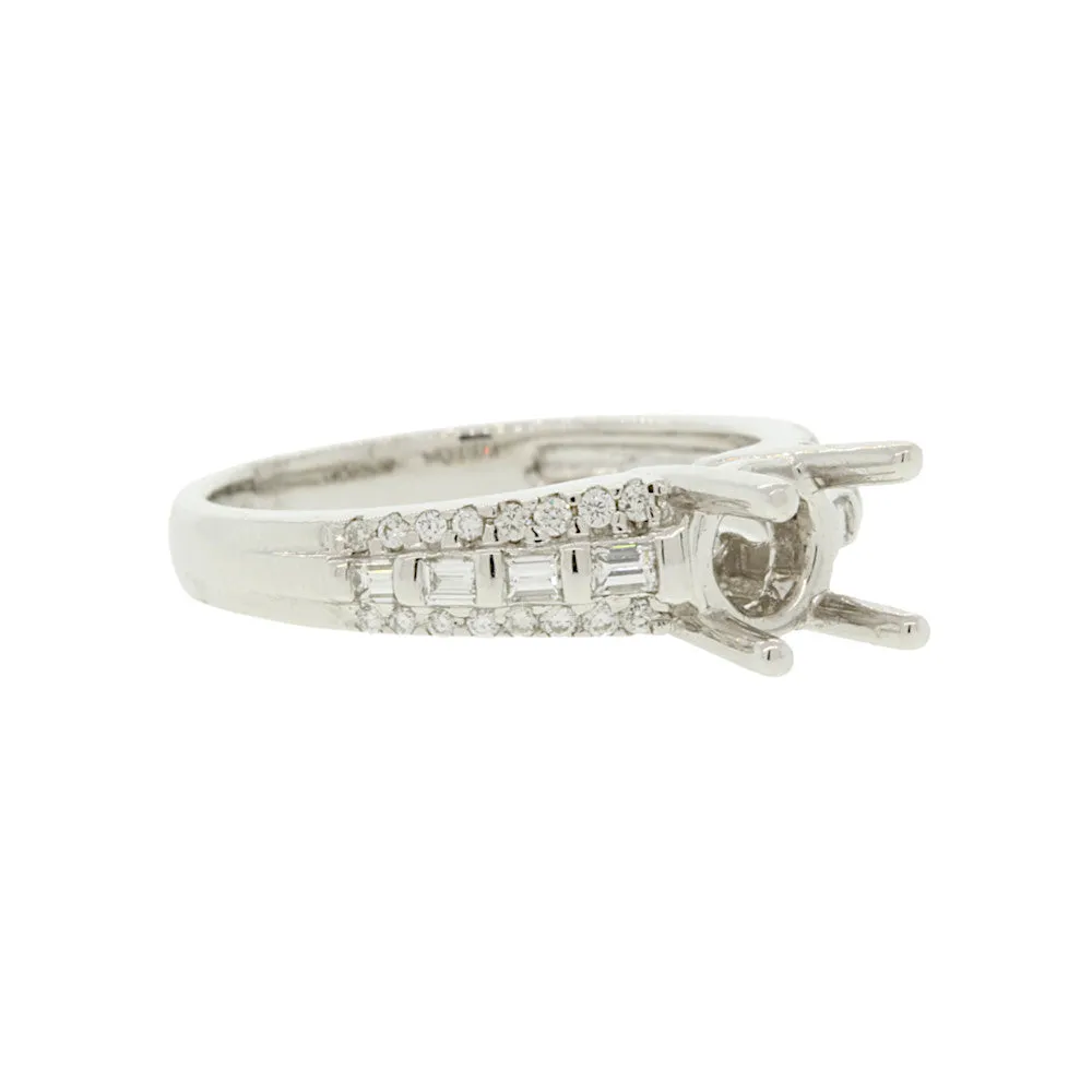 Baguette Diamond   18k White Gold Setting