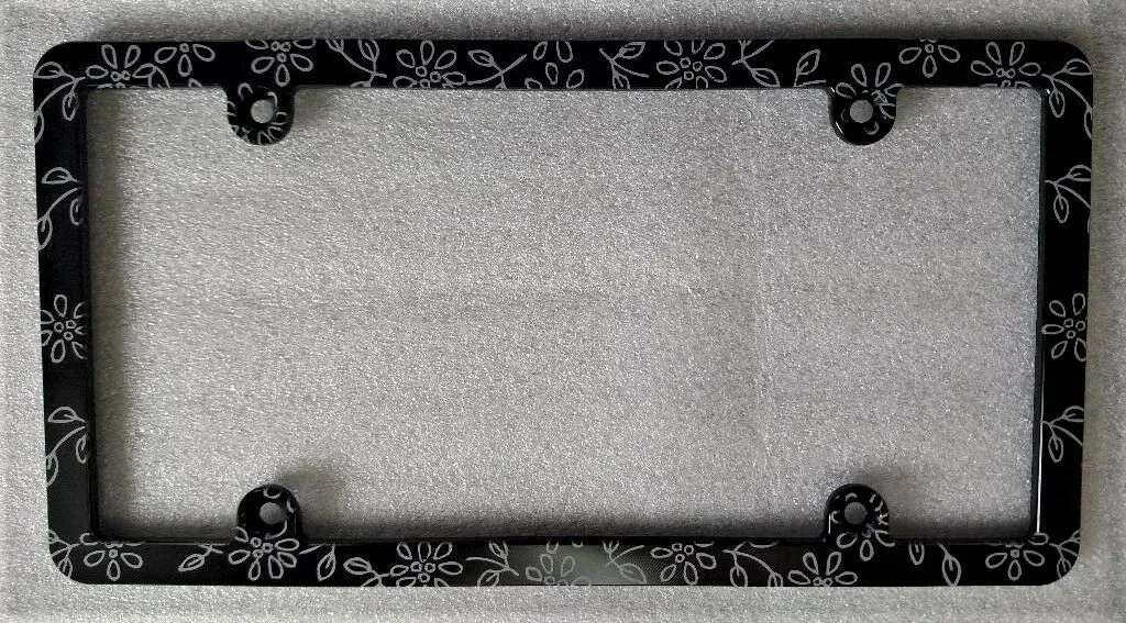 Daisy Outline Pattern Slim License Plate Frame