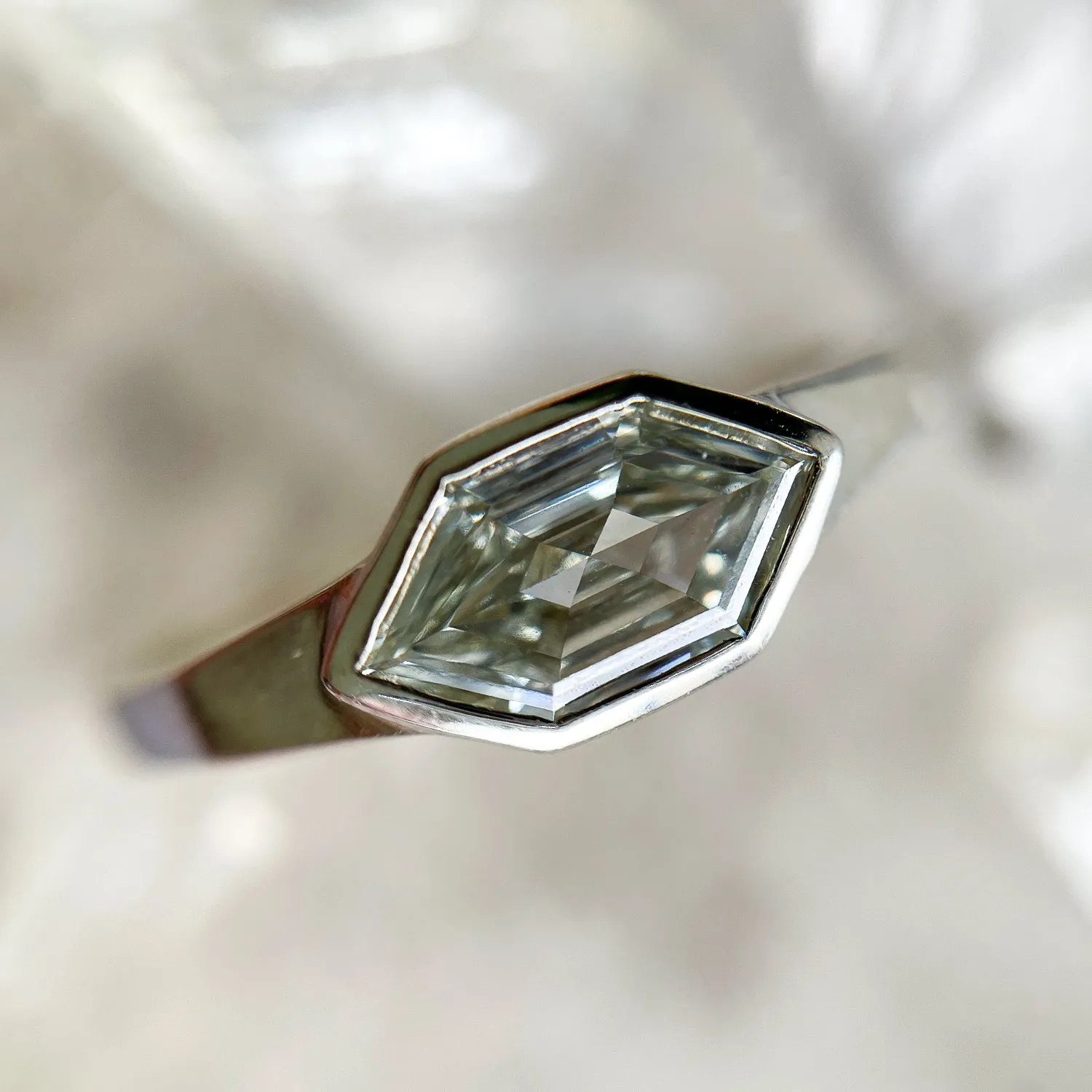 Diamond Horizon Mojave Ring