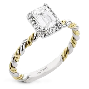Emerald-cut Halo Engagement Ring in 18K Gold with Diamonds