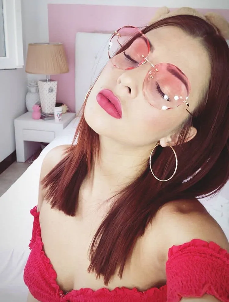 EVY PINK / BLUE SHADES