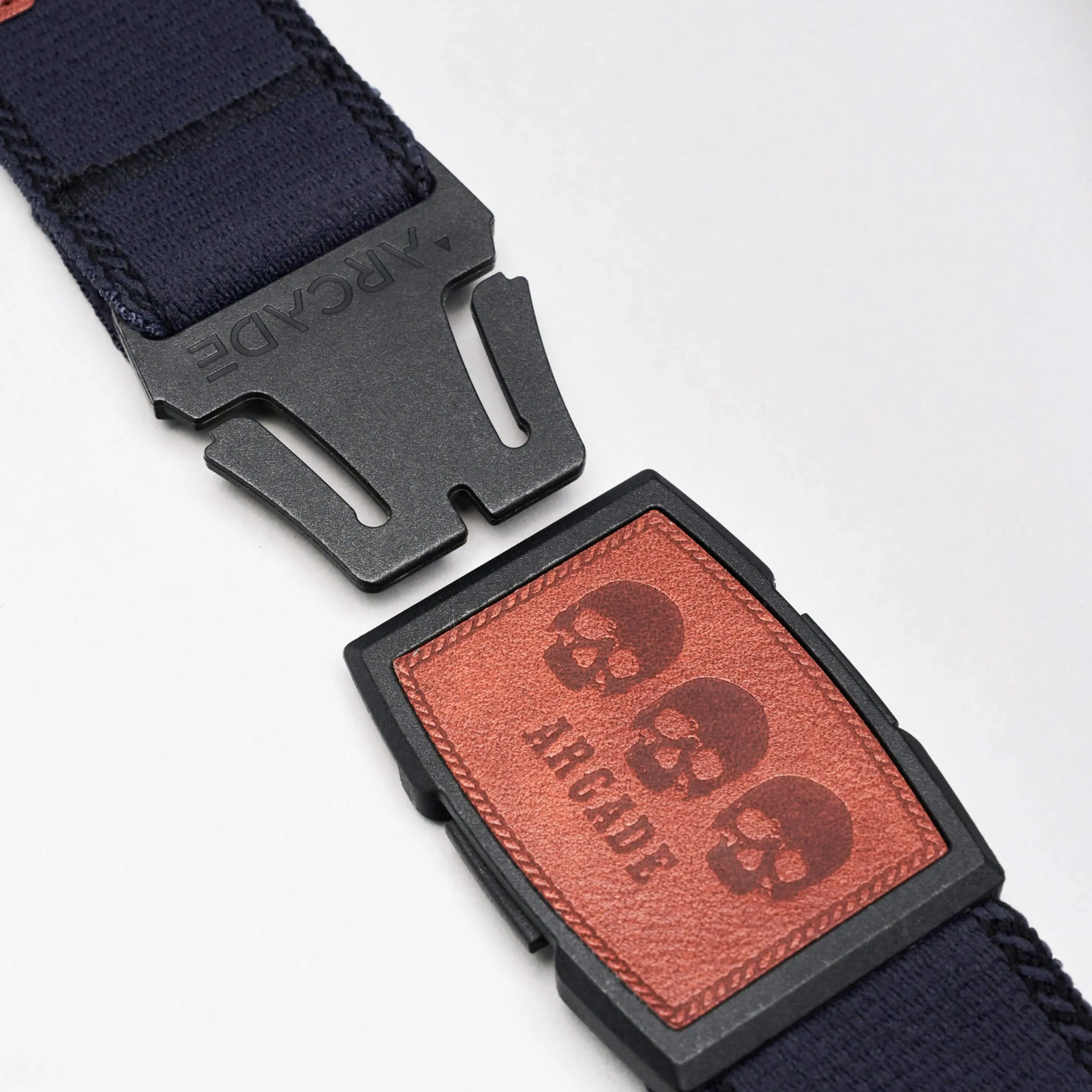 Pioneer High-Quality Durable Belt for Everyday Use