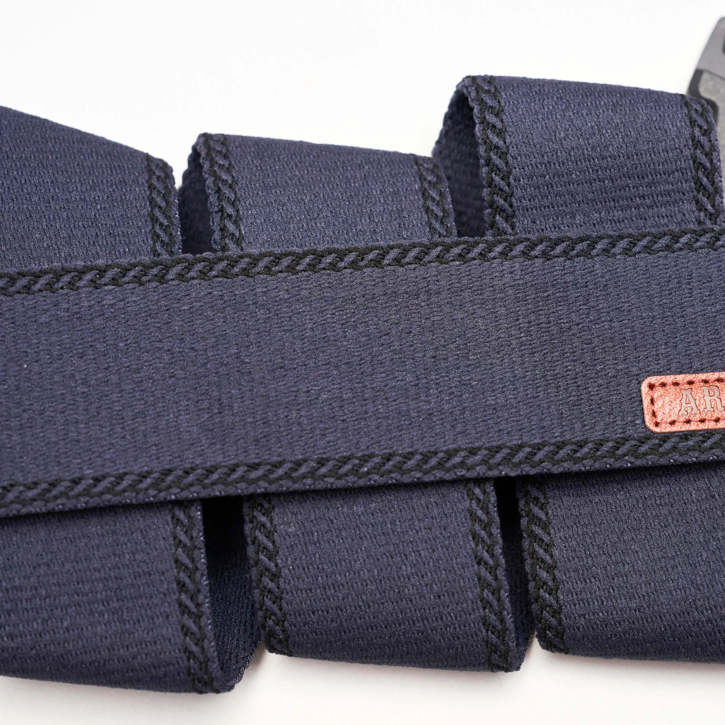 Pioneer High-Quality Durable Belt for Everyday Use
