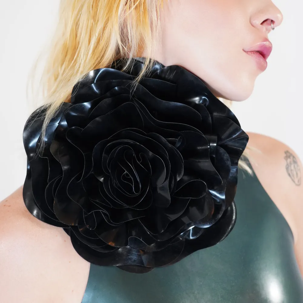 XL Flower Wrap Choker